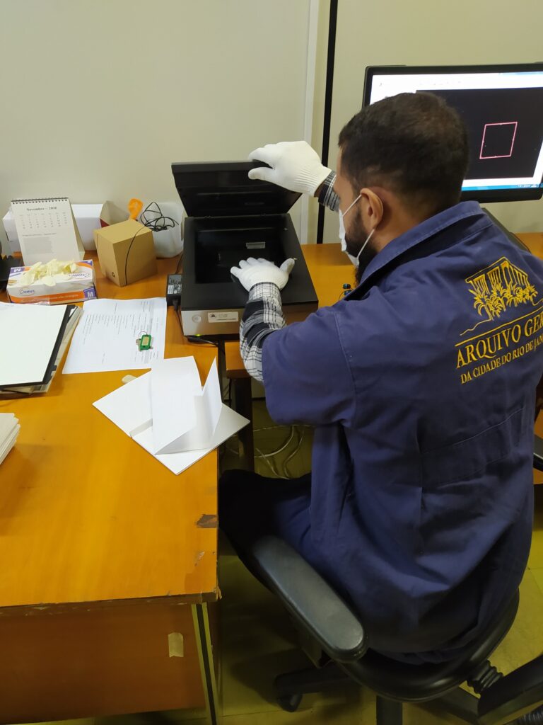 Identificação, tratamento aquivístico e digitalização dos 32.000 negativos do Fundo Diretoria Geral de Viação e Obras e do Departamento de História e Documentação