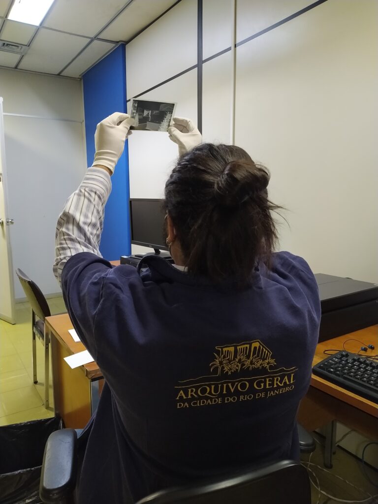 Identificação, tratamento aquivístico e digitalização dos 32.000 negativos do Fundo Diretoria Geral de Viação e Obras e do Departamento de História e Documentação