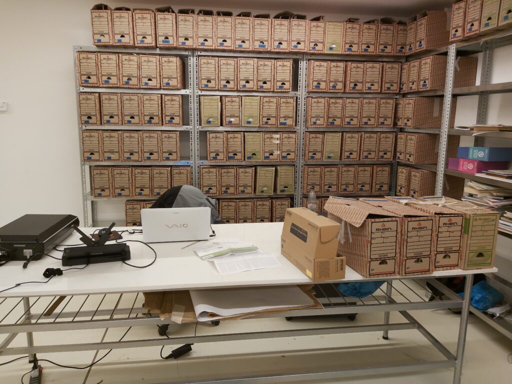 Archivo Histórico de Puerto Cristal: Etapa III, digitalización y Catalogación