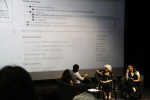 Tratamiento archivístico y puesta en acceso del archivo personal de Mabel Di Leo