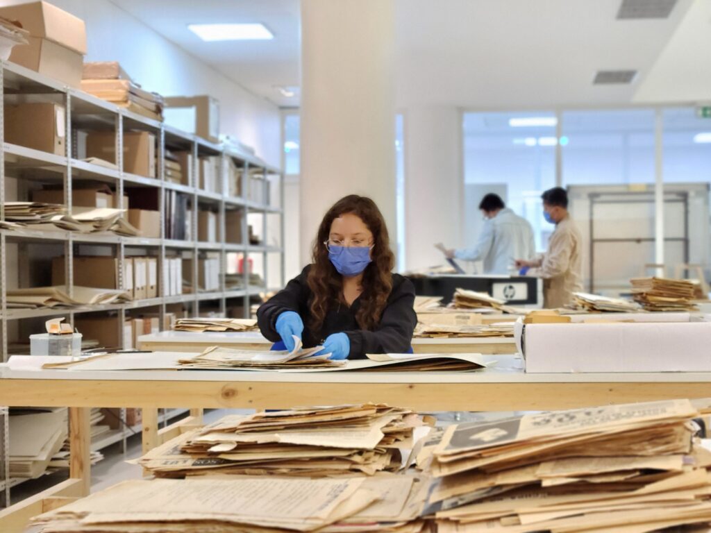 Organización, conservación y difusión del Fondo Benito Riquelme (primera etapa)