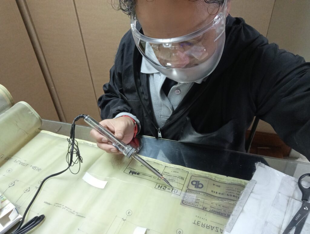 Ejecución de la primera fase de intervención emergente para la recuperación y puesta en valor de la documentación de planos del Arq. Diego Ponce, perteneciente al Centro Documental del INPC