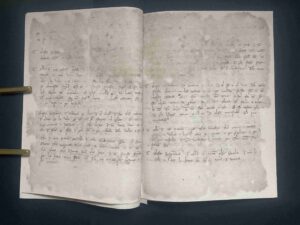 Restauración de documentos de los siglos XIII-XVI