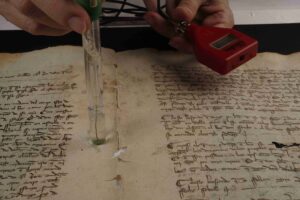 Restauración de documentos de los siglos XIII-XVI
