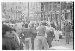 Ver antes de disparar. As revoluções na América Latina e em Portugal pela lente do fotojornalista Carlos Gil