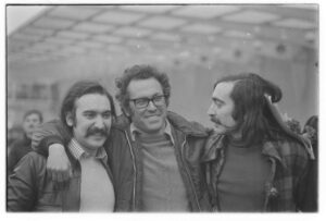 Ver antes de disparar. As revoluções na América Latina e em Portugal pela lente do fotojornalista Carlos Gil
