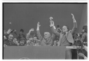 Ver antes de disparar. As revoluções na América Latina e em Portugal pela lente do fotojornalista Carlos Gil