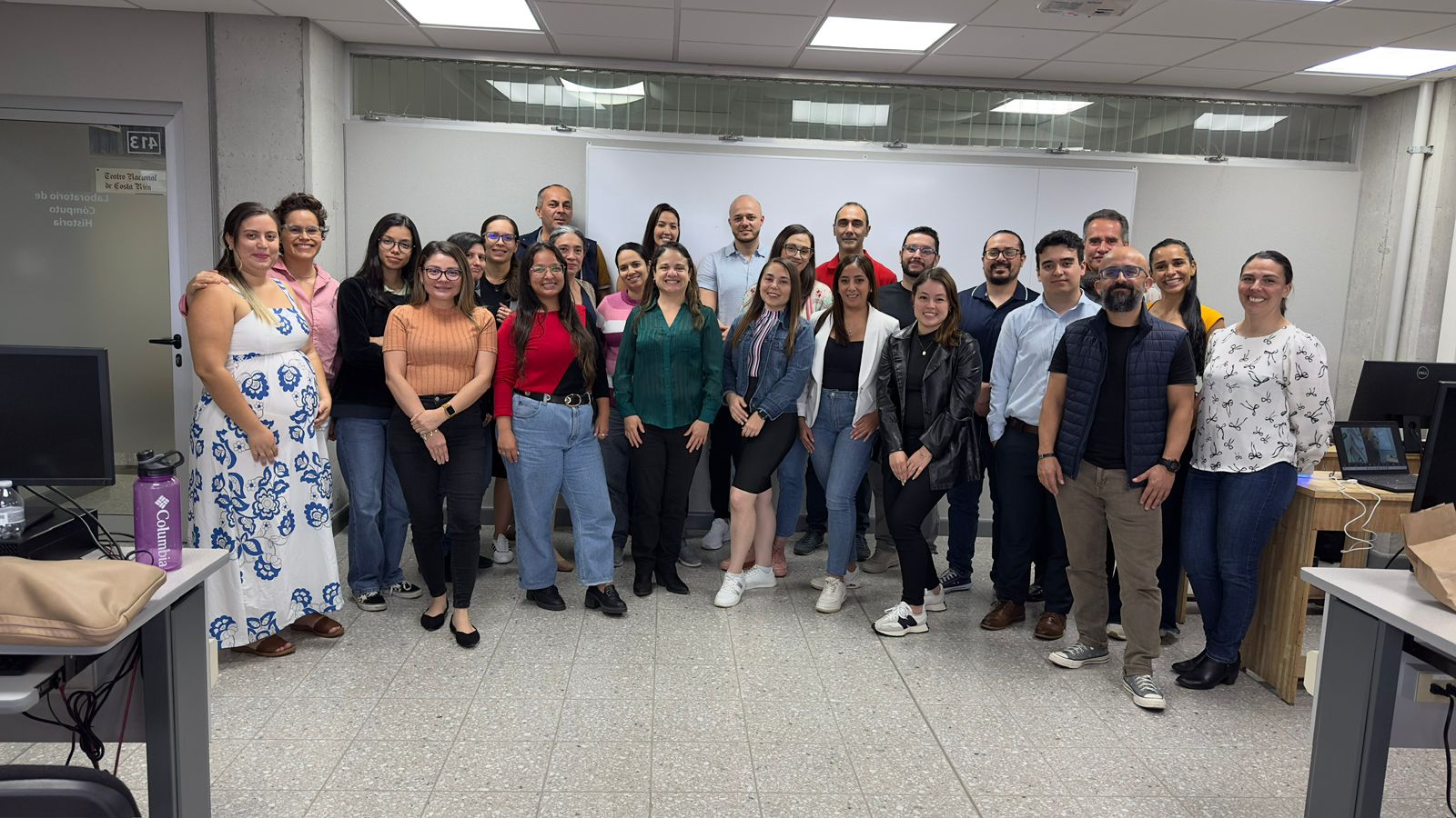 Capacitación y actualización profesional para los miembros de la Comisión Interinstitucional de Jefes y Encargados de Archivos Centrales del Sector Público Costarricense (CIAP)